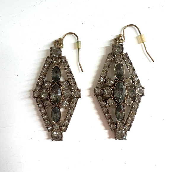 Art Deco Gunmetal Earrings - Picture 3 of 4